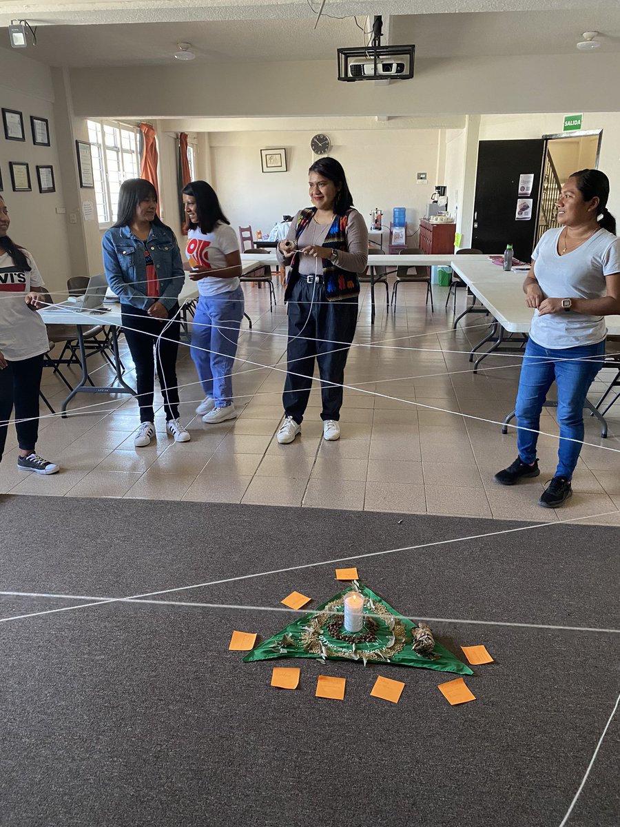 RSaberes's tweet photo. Iniciamos nuestro proceso formativo “Mujeres Jóvenes Indígenas Abriendo Veredas para la Participación Comunitaria.” https://t.co/87Jg69bYO2