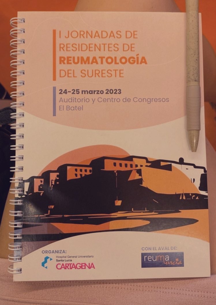 glo_ap's tweet photo. ⚕️Hoy han concluido en el @El_Batel las primeras Jornadas de residentes de Reumatología del Sureste! Con residentes de los hospitales de Almería, Alicante, Villajoyosa, Murcia y Cartagena 🌊Gracias a la @SMurcianaReuma y a @JuanMReuma por la iniciativa! Seguimos 💪🏻👏🏻👏🏻👏🏻🩺🦴👩‍⚕️ https://t.co/DgevFTUkuw