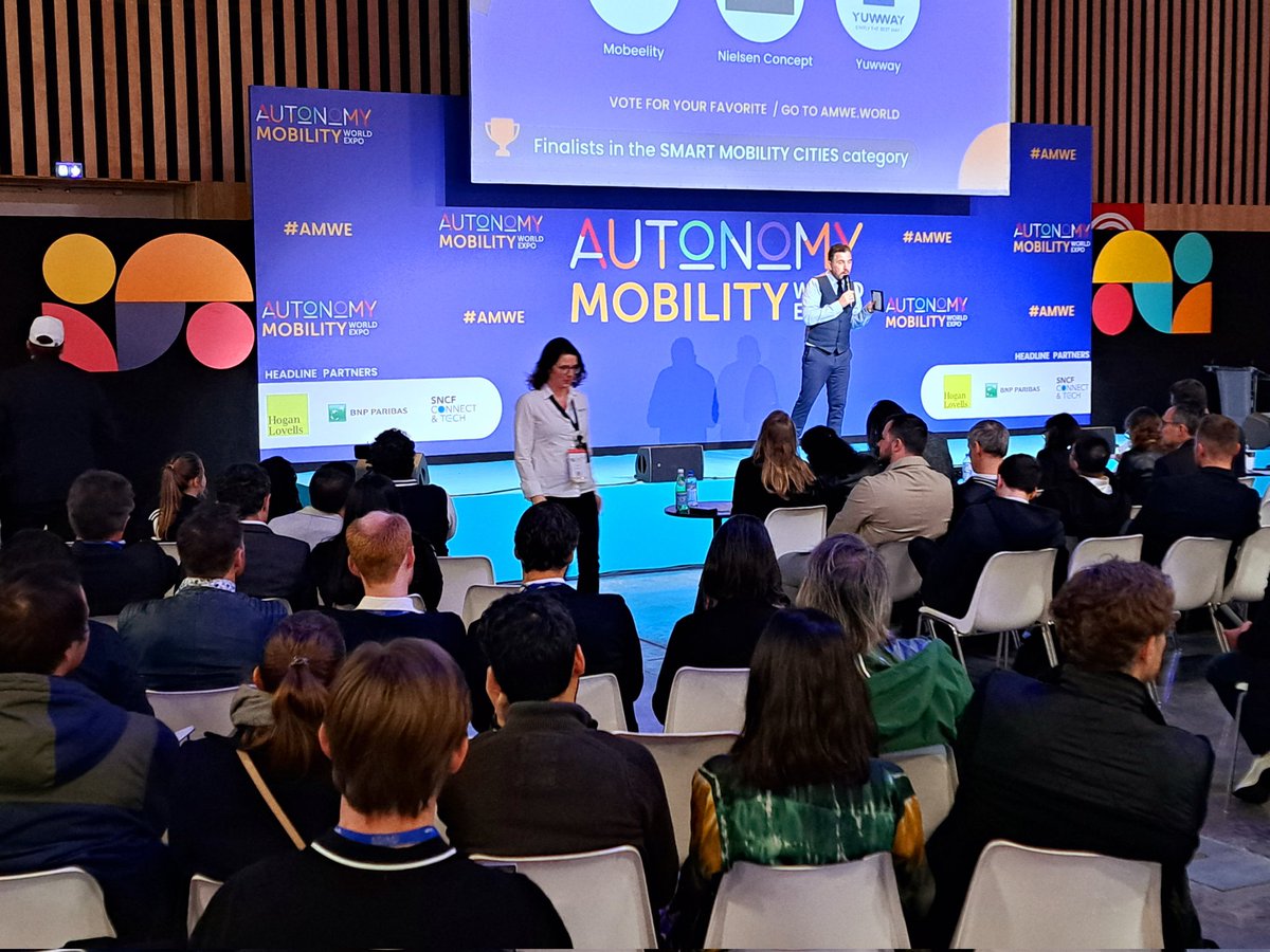HopwoodMedia's tweet image. Snapshot of a few @AUTONOMY Moments at Autonomy Mobility World Expo 2023. #Paris 🇫🇷 #AMWE #AMWE2023 (22-23 March &apos;23)