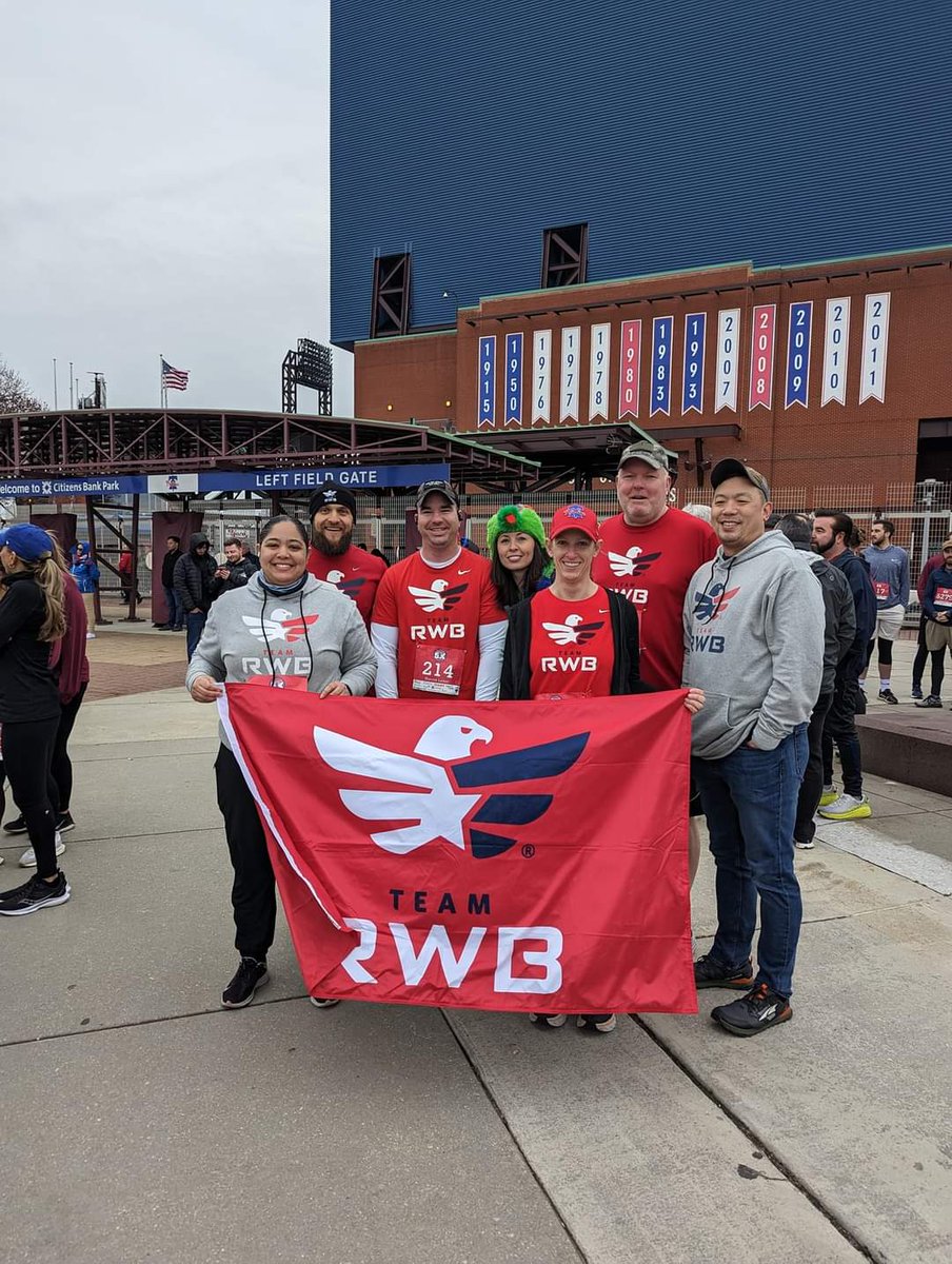 JeffBelonger's tweet photo. Well, I completed the #Philadelphia @Phillies 5k in 42 minutes. I ran maybe 1/3 of it & believe it or not, that was my very first race ever! Great hanging w/ some from #RWB Philly & for the support of others. @TeamRWB
#Phillies5K #Phillies #Philly #RunWalk #PhillyFun https://t.co/HmVO4nOHGS