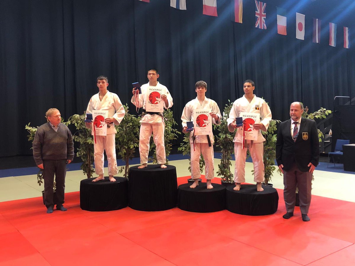 It’s a bronze for Isaac Hope year 12 at the Bremen International in Germany. 52 players in the category so a very tough day. ⁦<a href="/HaslingdenHigh/">Haslingden High</a>⁩ ⁦<a href="/TeamSportsAid/">SportsAid</a>⁩ ⁦<a href="/DansTrust2012/">DansTrust</a>⁩ ⁦@MFL_HHS⁩ ⁦<a href="/BritishJudo/">#WeAreGBJudo🇬🇧🥋</a>⁩ ⁦<a href="/england_judo/">#WeAreEnglandJudo🏴󠁧󠁢󠁥󠁮󠁧󠁿🥋</a>⁩