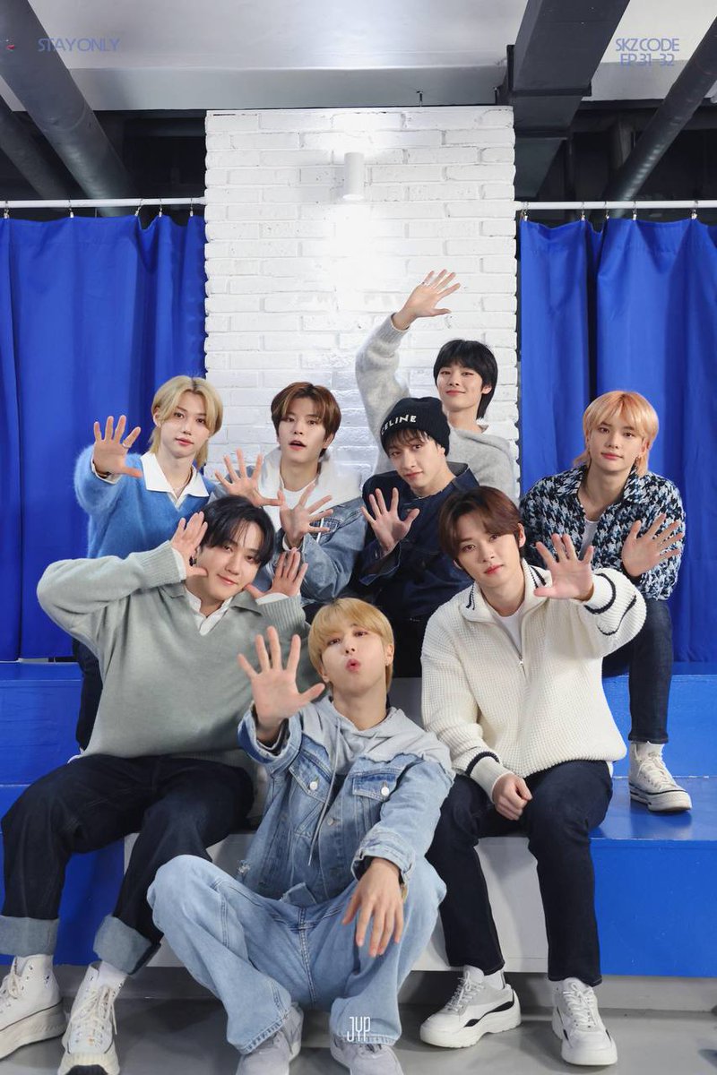 lovsohe's tweet photo. #StrayKids : é meu lar. 💙 https://t.co/1zRFtrRI44