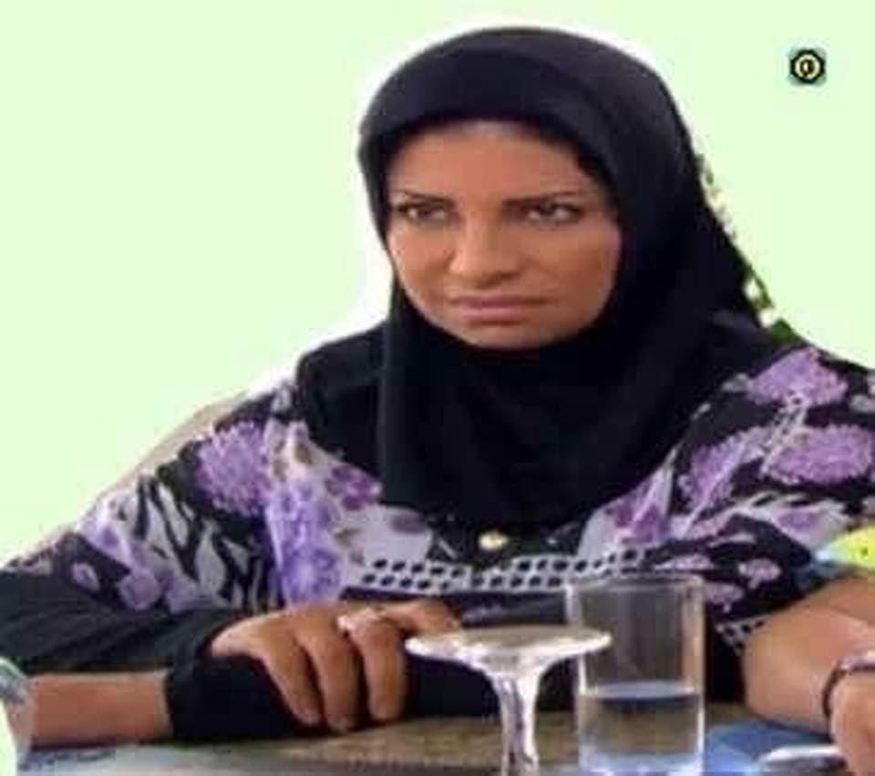 Basmasharara164's tweet photo. وشي كل ما ياسمين عز تتكلم https://t.co/EmYfT2Zczj