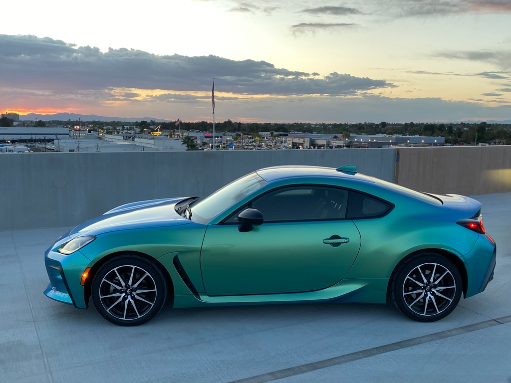 WidebodyGR86's tweet image. Where is your 🏎️ headed this #supercarsaturday 🤷🏼‍♂️ #carsandcoffee ⁉️

#TeamR1 #VividRacing #R1Concepts #TeamToyo #ToyoTires #CarbonCreations #ISCsuspension #WhiteLine #ForgeStar #StudioRSR #ExtremeDimensions #StoppingTheWorld #aquamarine #customcolor #saturday #saturdaymorning