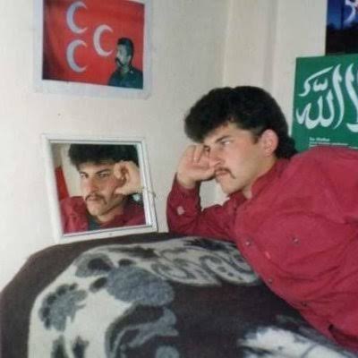 ebubinseyida's tweet photo. sevgilisi olan biri instadan storymi begeninince donustugum kisi https://t.co/ffuCYD7DBh