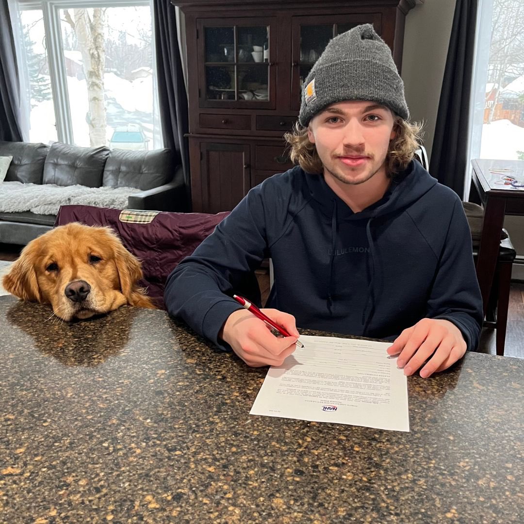 TENDER ALERT!!!

Congratulations to Luke Helgeson for signing a Grit tender &amp; securing his spot at the Inaugural Grit Main Camp! Helgeson’s hometown is Anchorage, Alaska &amp; he finished out his 2022-2023 season playing for @ndhoundshockey👏🏼

Height: 6’0”   |   Weight: 185lbs

#NAHL