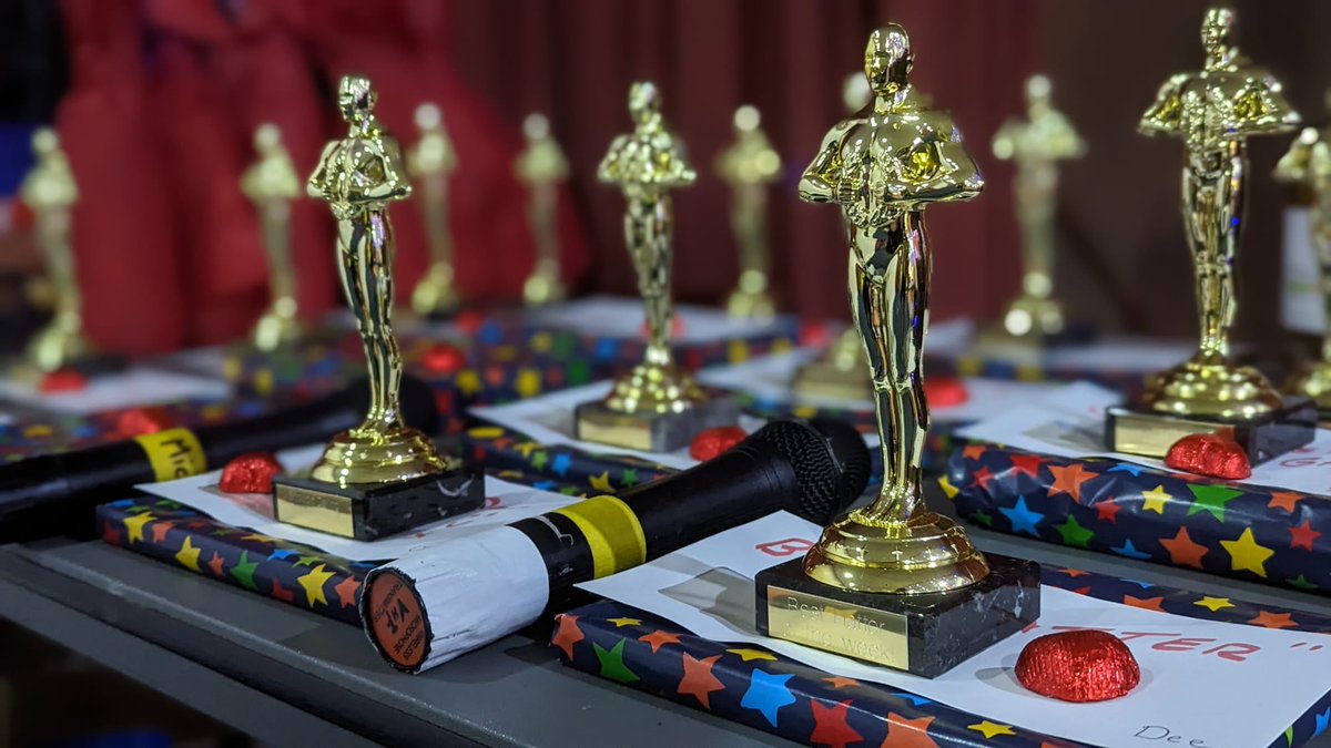 Birkenhead Gang Show tweet media