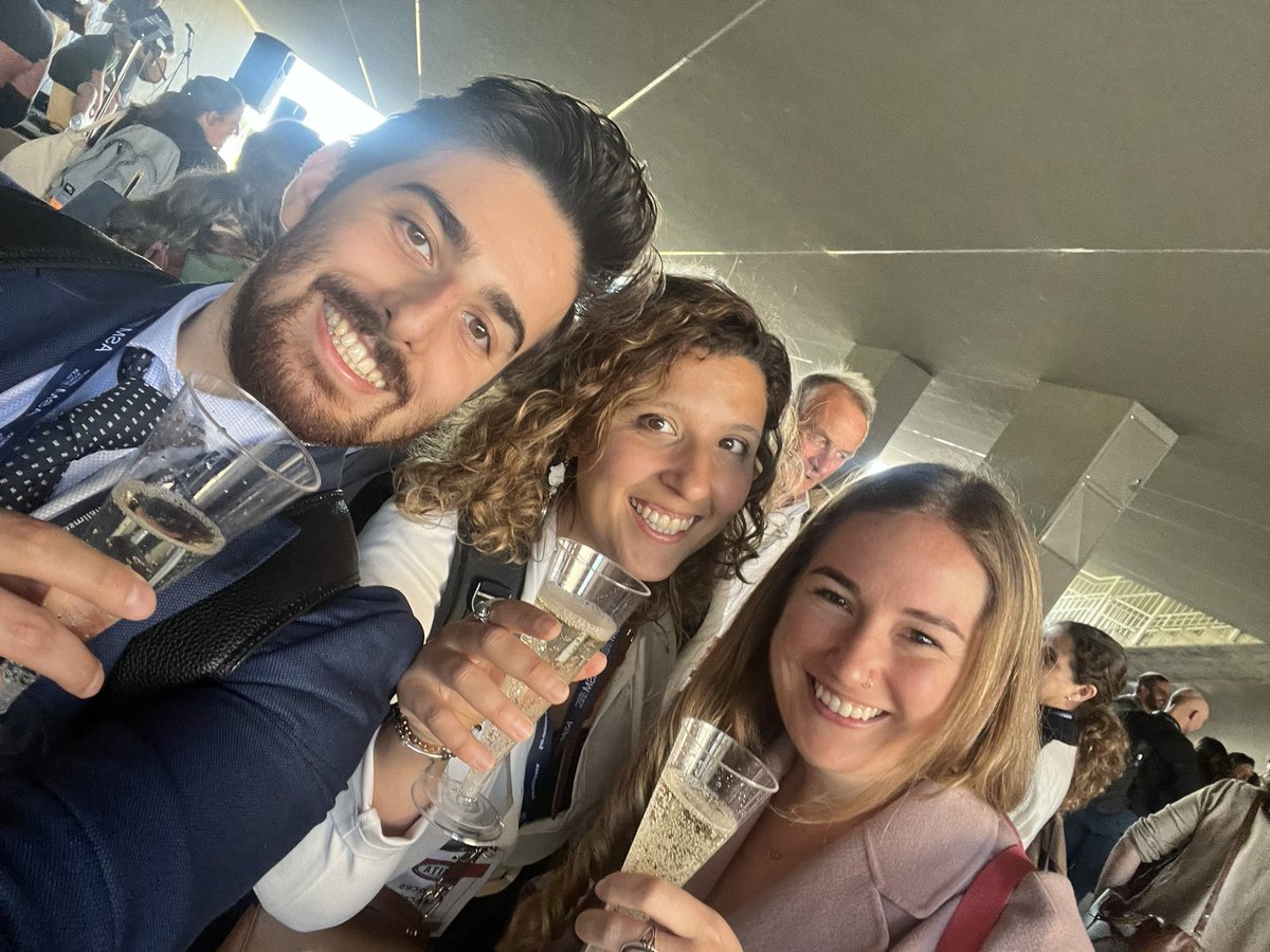FrancesMc9's tweet photo. What an incredible day at @ConfMita today! Fantastic connections, presentations and had an incredible time as a workshop leader on #atls #skills #approachestolearning https://t.co/8TM3BkDO9K