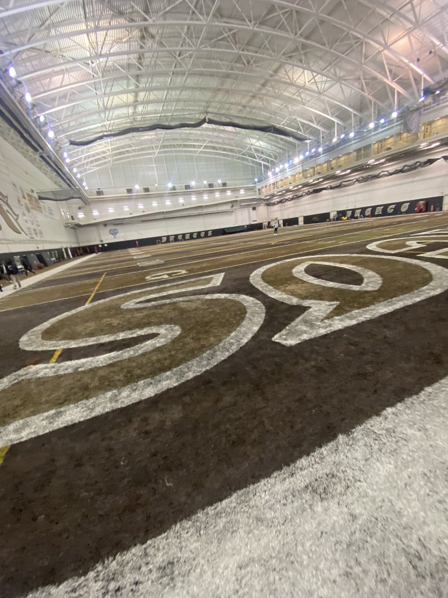 CarringtonMorr0's tweet photo. had a great time at @WMU_Football thank you for the opportunity @CoachK_USA @OPSFootball @CoachMullen211 @coach_davis2 https://t.co/NL7BDJE7bs