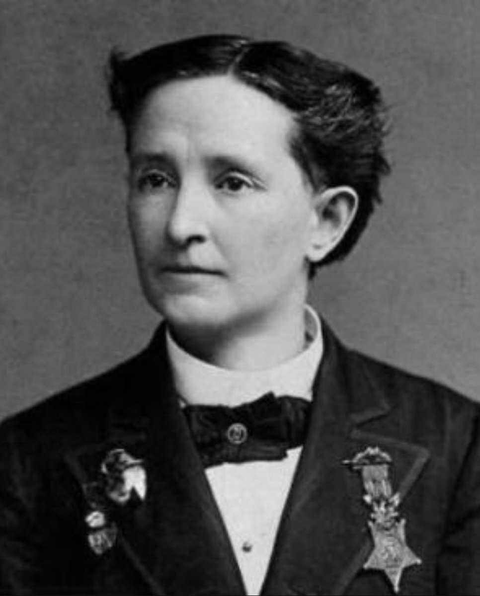 #medalofhonorday 

Dr. Mary Edwards Walker

She was a surgeon, a POW and a spy -- and out of the nearly 3,500 Medal of Honor recipients, she was the only woman to receive one. She is one of eight civilians to receive the award.

military.com/history/dr-mar…