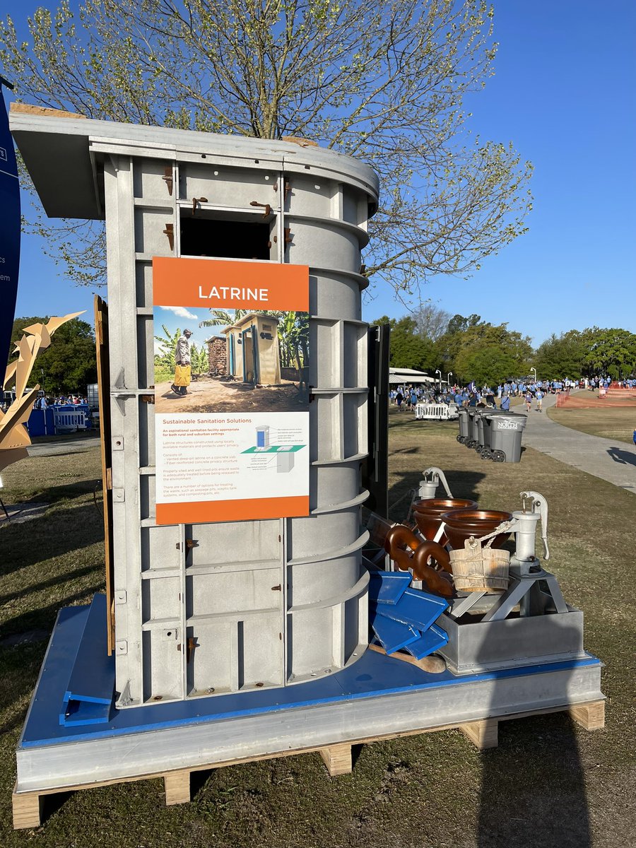 UN SDG 6 Available and sustainable access to water and sanitation 🌎 Today our small walk to fetch dirty water was a lesson in how easily we can take our taps for granted.
#morningmotivation #watermission #equalaccess #water