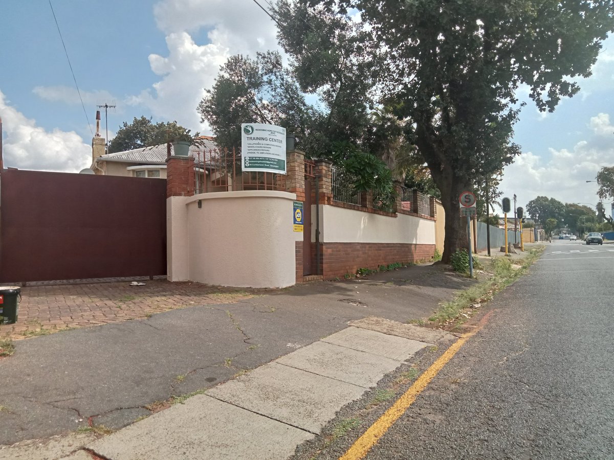 RDisabled's tweet photo. A very special day today as we launched our electronic repairs training activities at our new Life Skills Training Centre for Refugees with Disabilities in Johannesburg. All thanks to @UNHCRInnovation https://t.co/zrsqWMmJVR