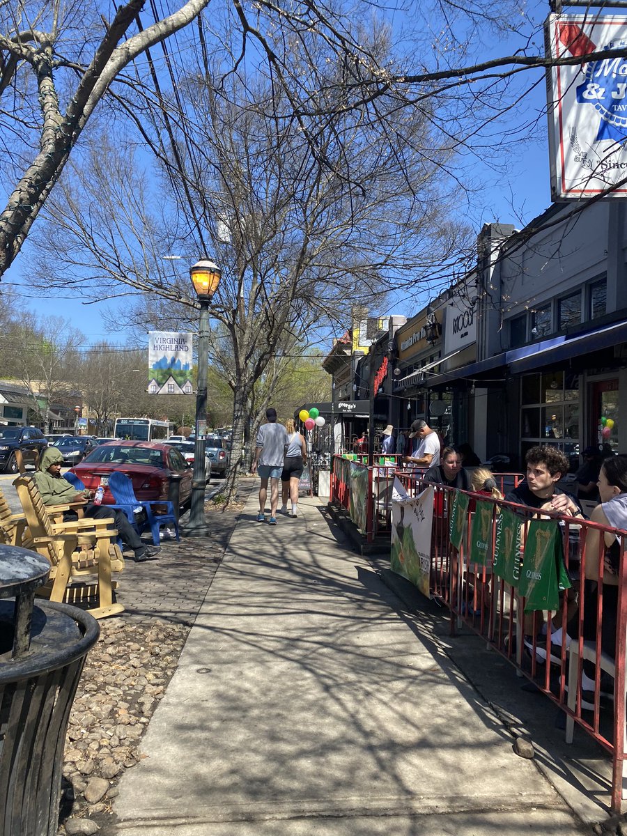 sc_sigety's tweet photo. I still miss it! Everything is sooo pretty! #buckhead #virginiahighlands #sweetwater https://t.co/T1DOAOmutN