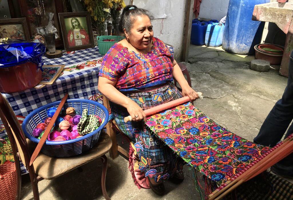 CeriseSptf's tweet photo. Cerise+SPTF &amp; #Redcamif partnered with #FriendshipBridge to host field visits after the X Central American &amp; Caribbean Conference of #Microfinance. @Friend_Bridge works in #Guatemala providing loans &amp; training to women teaching them how to market their goods. #FinancialInclusion https://t.co/aI2fbAygc3