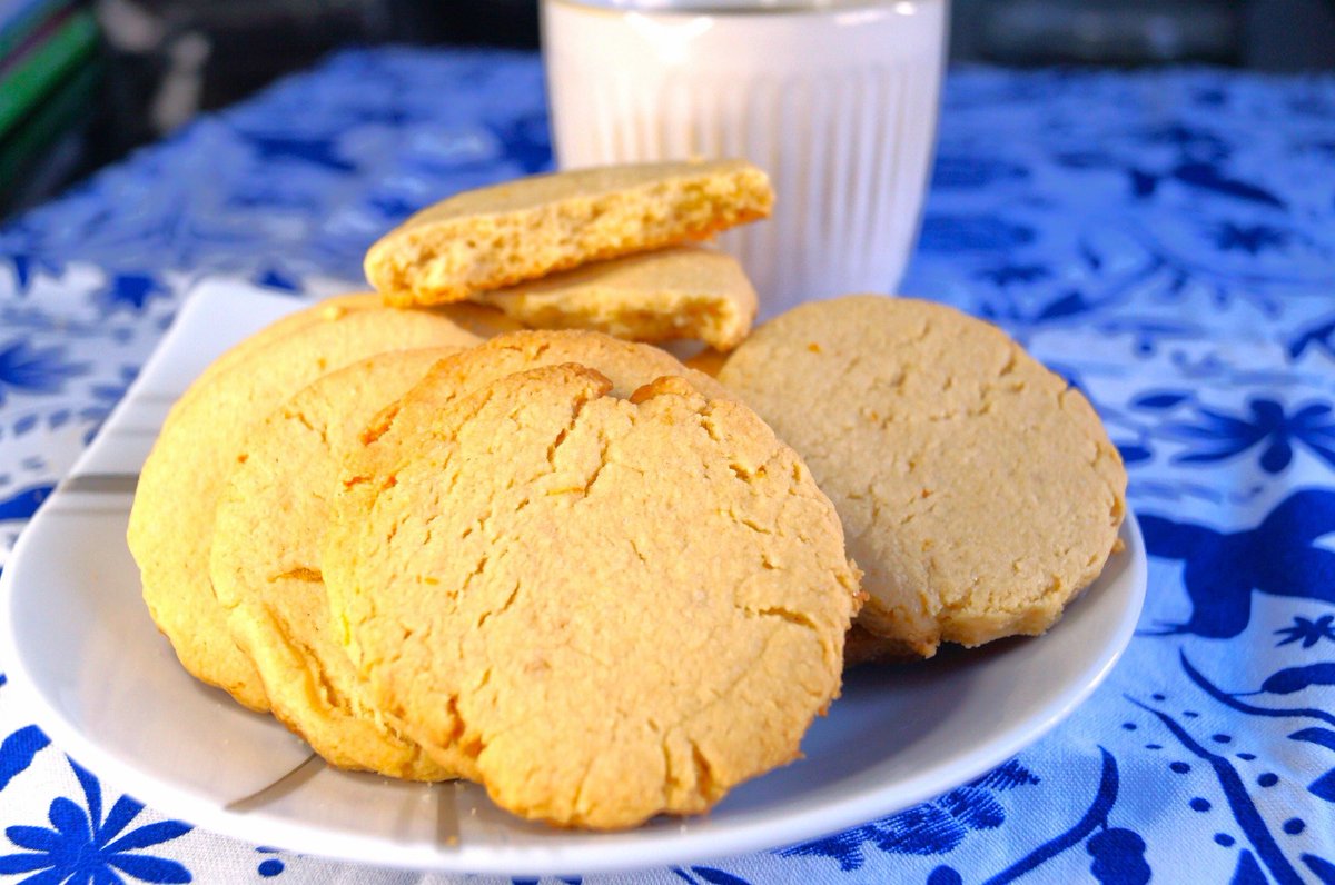 Clauraz's tweet photo. Ya tenemos nuevo video en nuestro canal de youtube 🥳👏
https://t.co/ycAZxgHWGr
#polvorones #naranja #orange #orangecookies #galletasdenaranja #polvoronescaseros #polvoronesdenaranja #marinela #emprende #recetaeconomica #galletas #recetadepostres #delicioso #tutorial https://t.co/42mip7E5zF