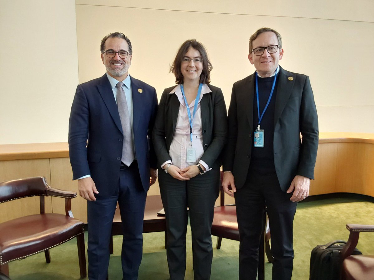 EcuadorMAE's tweet image. #EstadosUnidos | La delegación de Ecuador  🇪🇨 se reunió con Sonja Koeppel, Secretaria de la Convención del Agua, con quien se planificaron futuras alianzas y espacios de intercambio de experiencias, en los que Ecuador será anfitrión.
#UNWater2023Conference
