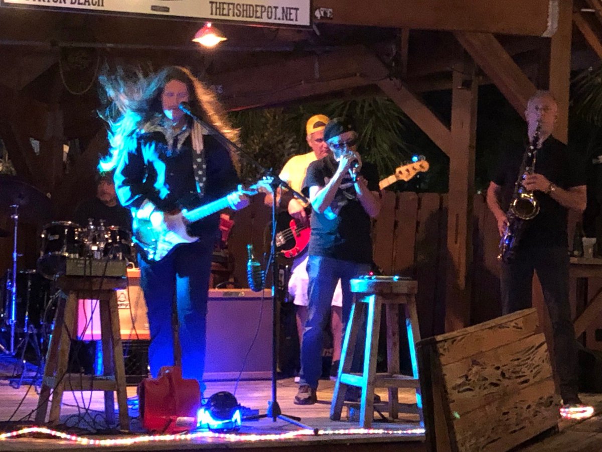 templepeter's tweet image. Playing with The Joey Tenuto Band in Boynton Beach Fla our fav local club.