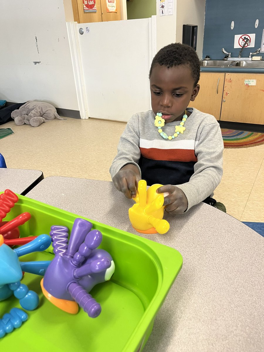 Victoria Belanger tweet media