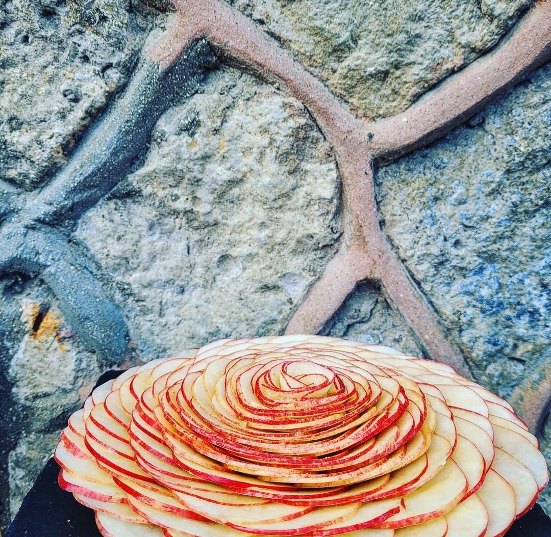 smartikl's tweet photo. @emyjolie_ Le gâteau. 🍏🍎 https://t.co/tgvIHA4a3h