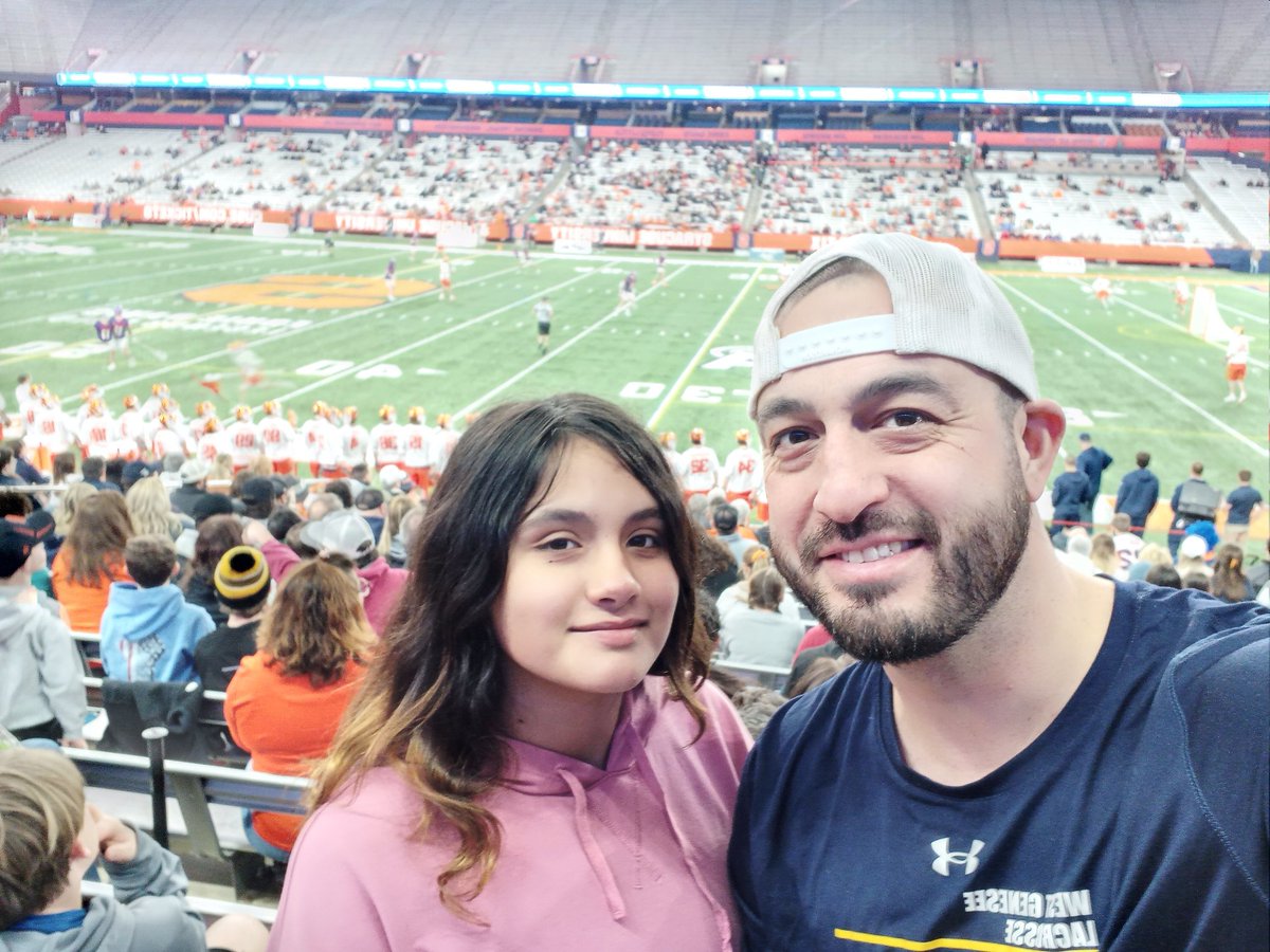 miagit13's tweet photo. @CuseGameDay 
Let's go Cuse! https://t.co/9iZkutPbQg