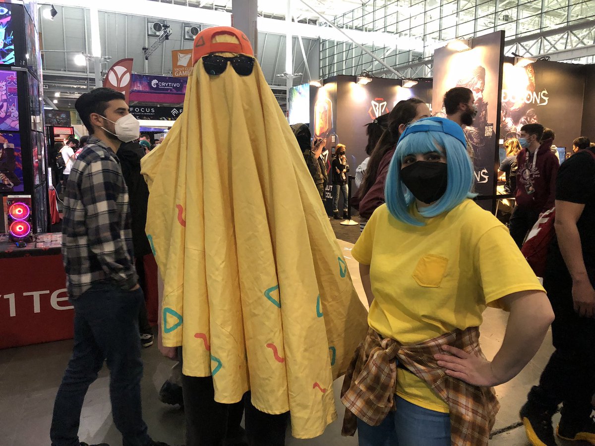 MightyYell's tweet photo. THIS JUST IN: ALI AND RAD GHOST WERE SPOTTED AT OUR BOOTH https://t.co/JyBePim6hX