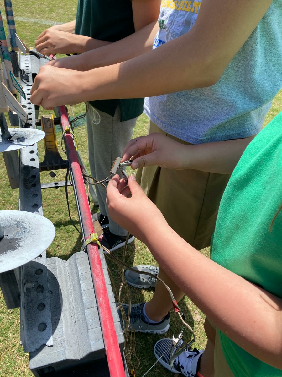 PCInnoInstitute's tweet photo. #PCGrade4 students launch rockets after visiting @NASAKennedy Space Center for inspiration. #STEMeducation #space https://t.co/orha3KisDA