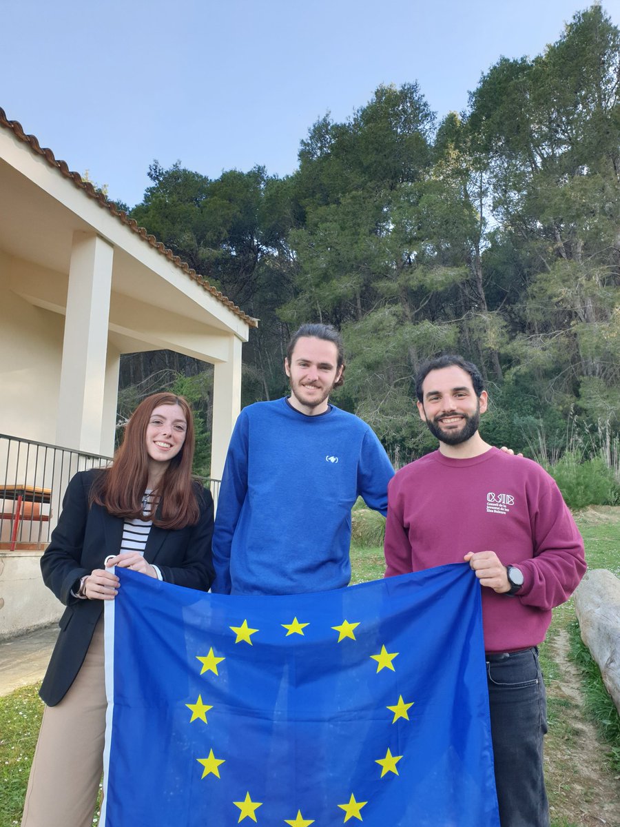 Avui reforçam la J del nostre nom 💙
Gràcies <a href="/conselljoventut/">Consell de Joventut de les Illes Balears</a>