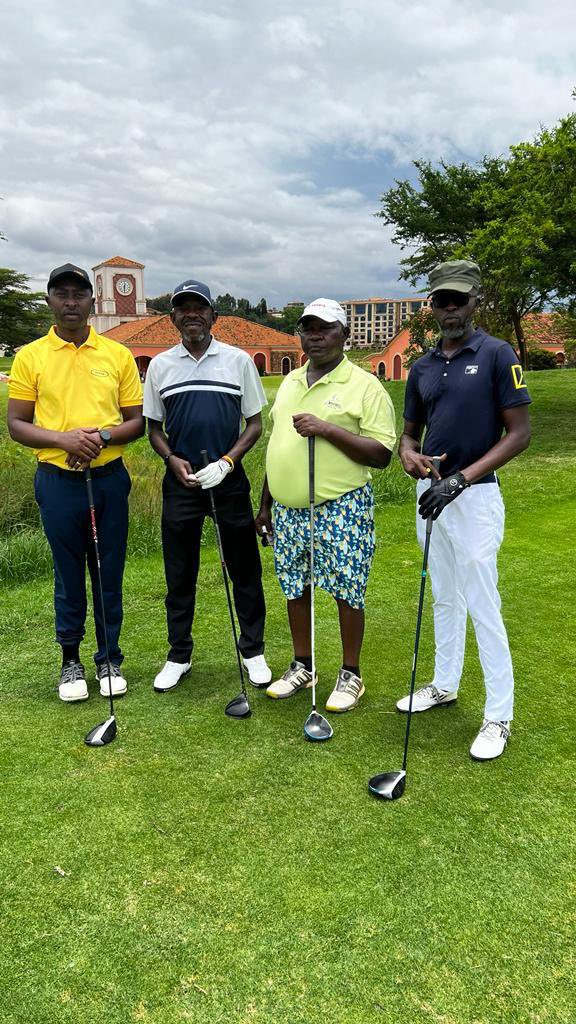 MTNRwanda's tweet photo. Earlier today, Y'ello Golfers from MTN Rwanda played a friendly game with Y'ello Golfers from @mtnug at  @lvictoriaserena in Entebbe. 

#WhatAreWeDoingToday? https://t.co/SamAiYioDg