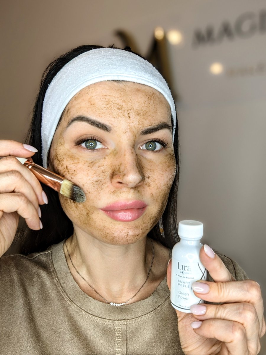 What’s green and exfoliates your skin for healthy and beautiful results? Our Lira Clinical Green Power! 💚
bit.ly/40eH2Zf
#bebrightbebeautiful