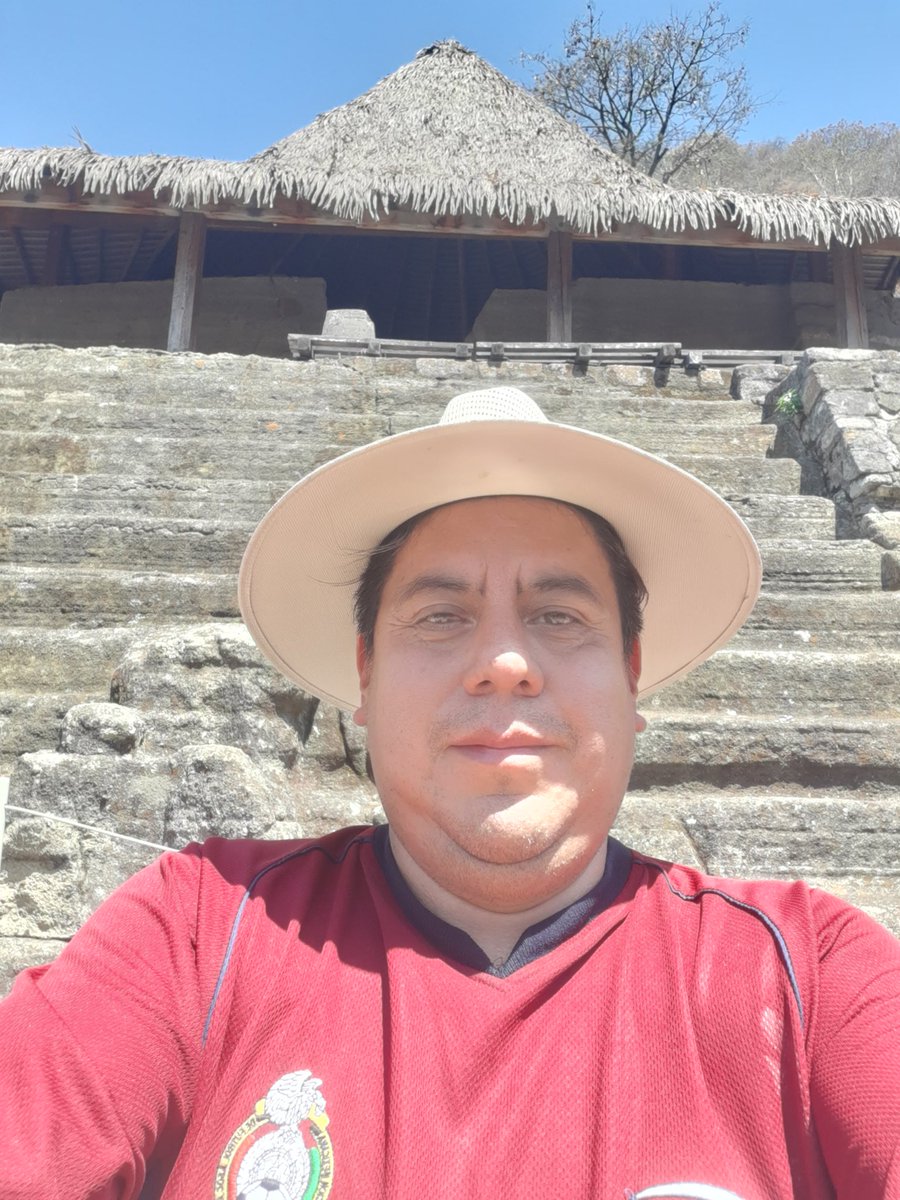 luz_yose's tweet photo. En la casa de las Águilas en Malinalco 🥵 https://t.co/ii3SWyEkYC