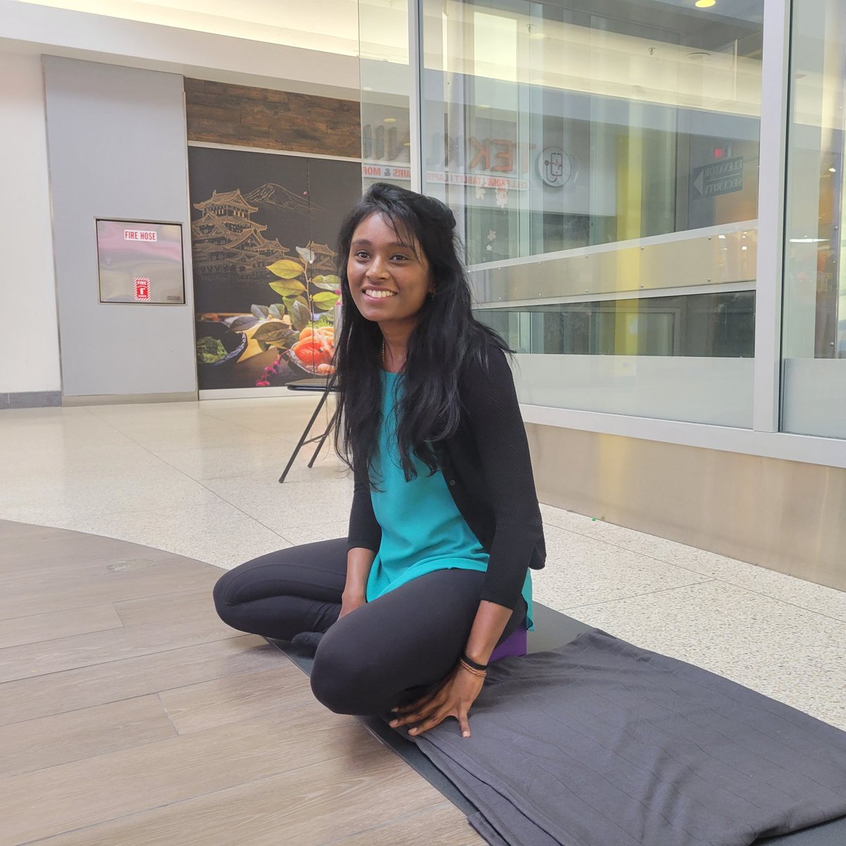 NorthScarbTO's tweet photo. Join us for yoga today @Bridlewood_Mall! https://t.co/sSUmNjHsPu