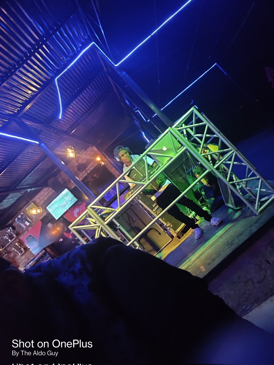 @ugly_deejay of kings park arena is a budding talent to watch out for. <a href="/poshaaloyo/">Posha Aloyo</a> you have a keeper. 🔥🔥🔥