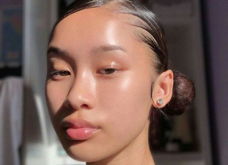 selfthingidn's tweet photo. cara dapetin glass skin ala korea ☁️ https://t.co/cq6TYS6Icp