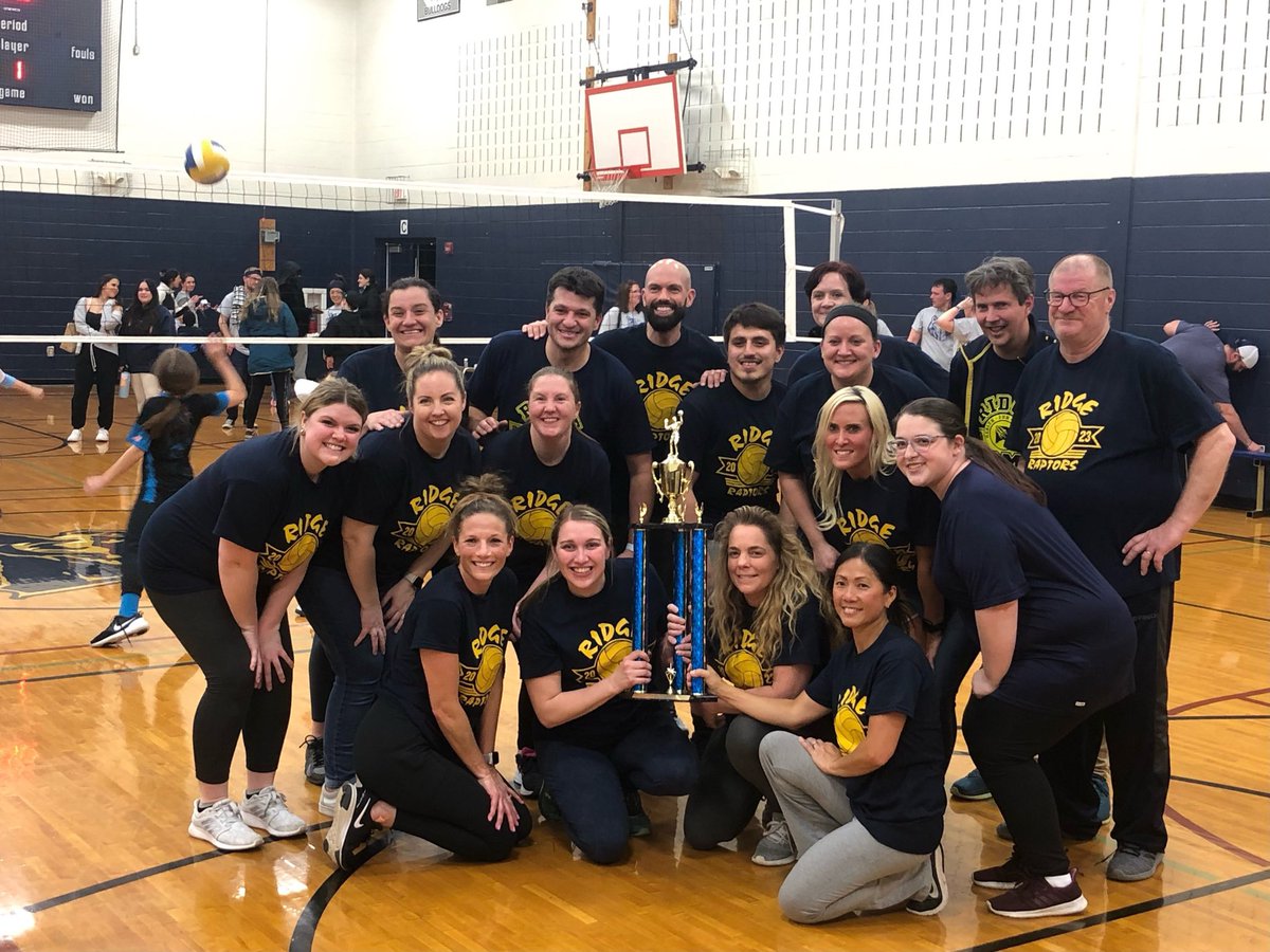 Congratulations to the Ridge staff members for winning the Inaugural Blue House Staff Volleyball Tournament! #RidgePRIDE #202Proud @d202schools