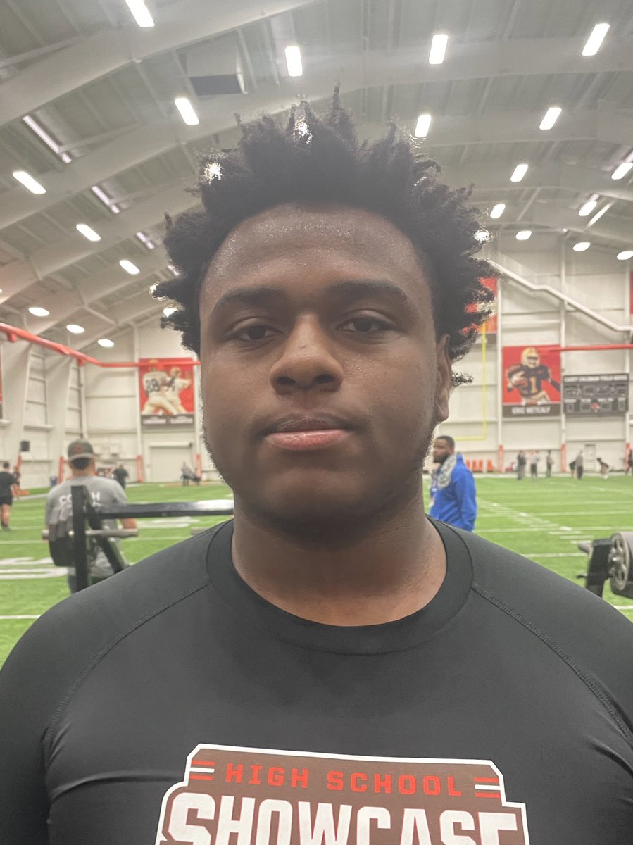 2025
6' 300
<a href="/DeAndreC59/">DeAndre Copeland</a> 
Love this kid. Dominant.