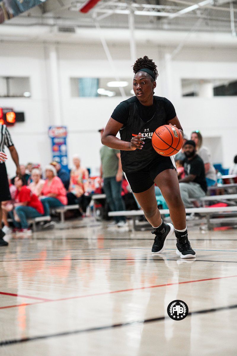 PassThaBall's tweet photo. π€©Texas U Edition
π₯Watch Live https://t.co/AzNWkDwitC
@TXUBasketball x @dfwelite #MarchFest https://t.co/HfXT3oqpRt
