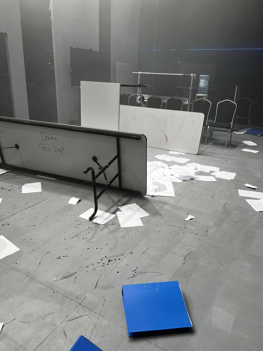 Went back to St Marys on Wednesday and watched Julius Caesar (dir. @RickyJDukes ) and A Monster calls (dir. <a href="/JamesHaddrell/">James Haddrell</a> ) Loud, moving, beautifully messy and I have to say Julius Caesar was very cathartic - think that says a lot about me…🤨 @Drama_StMarys