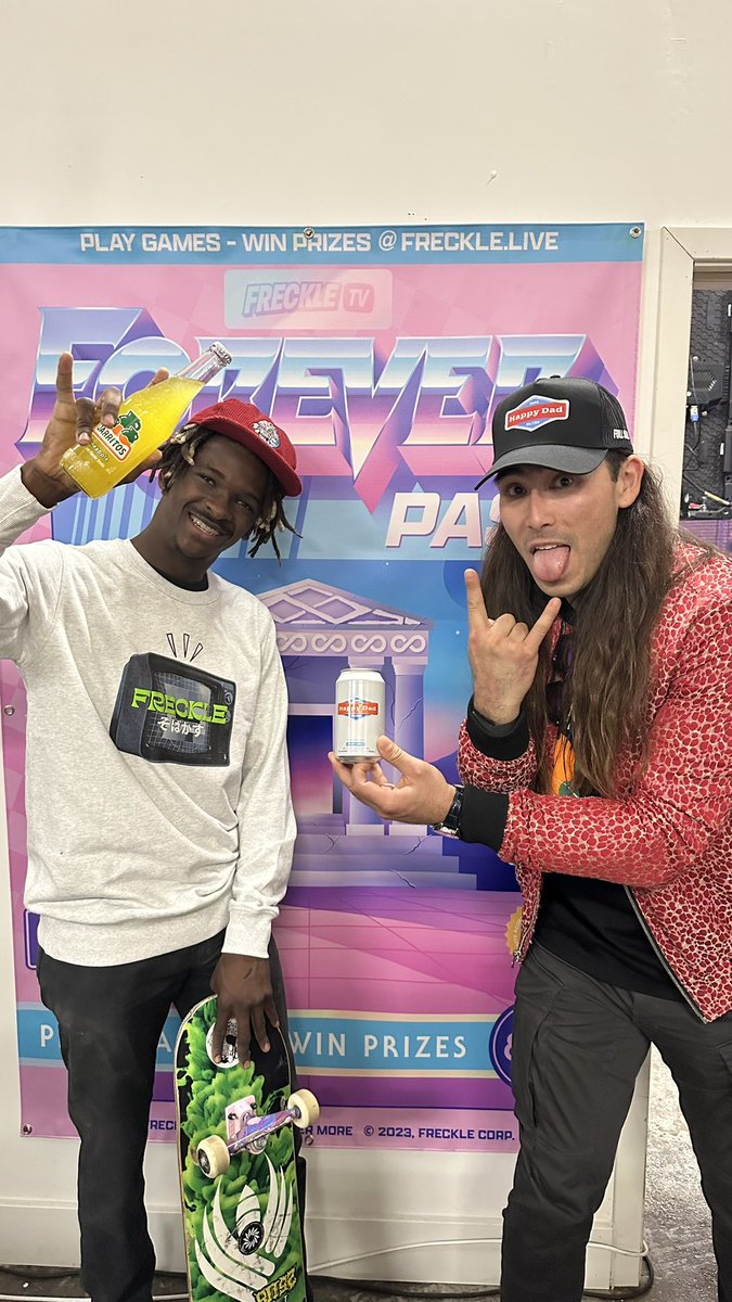 FreckleTrivia's tweet photo. What an absolute banger we put together with @steviewilliams_ and the boys from @cubexnft!

Thank you to all the Freckle family that showed up! Thanks to @ChungosNFT and @Cryptoon_Goonz for partnering with us on the event!

Huge shoutout to @happydad and @Jarritos for sponsoring! https://t.co/ziGbuFqlH8