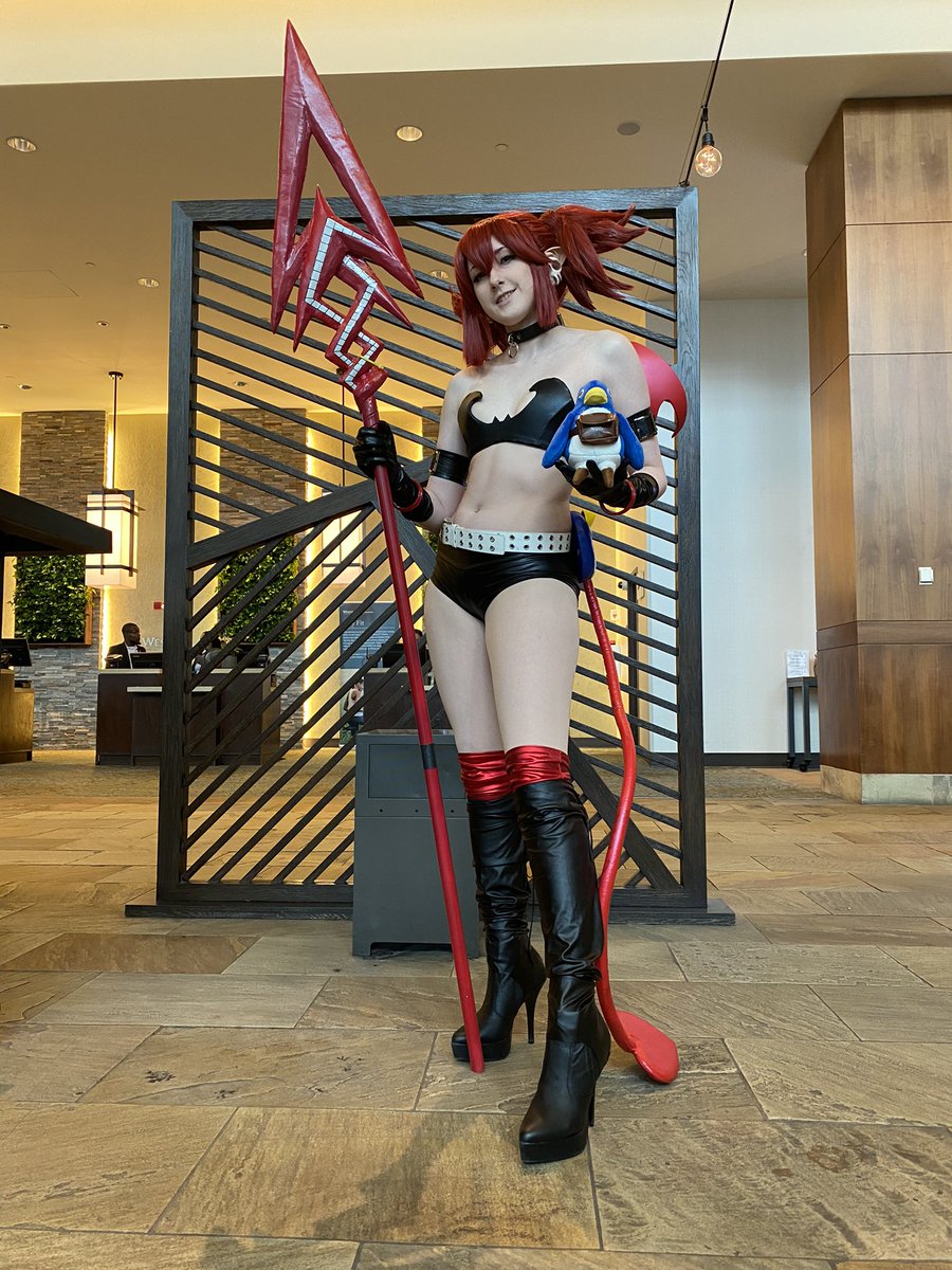 MangolooCosplay's tweet image. Find me at PAX East Dood
#disgaea #etna #PaxEast