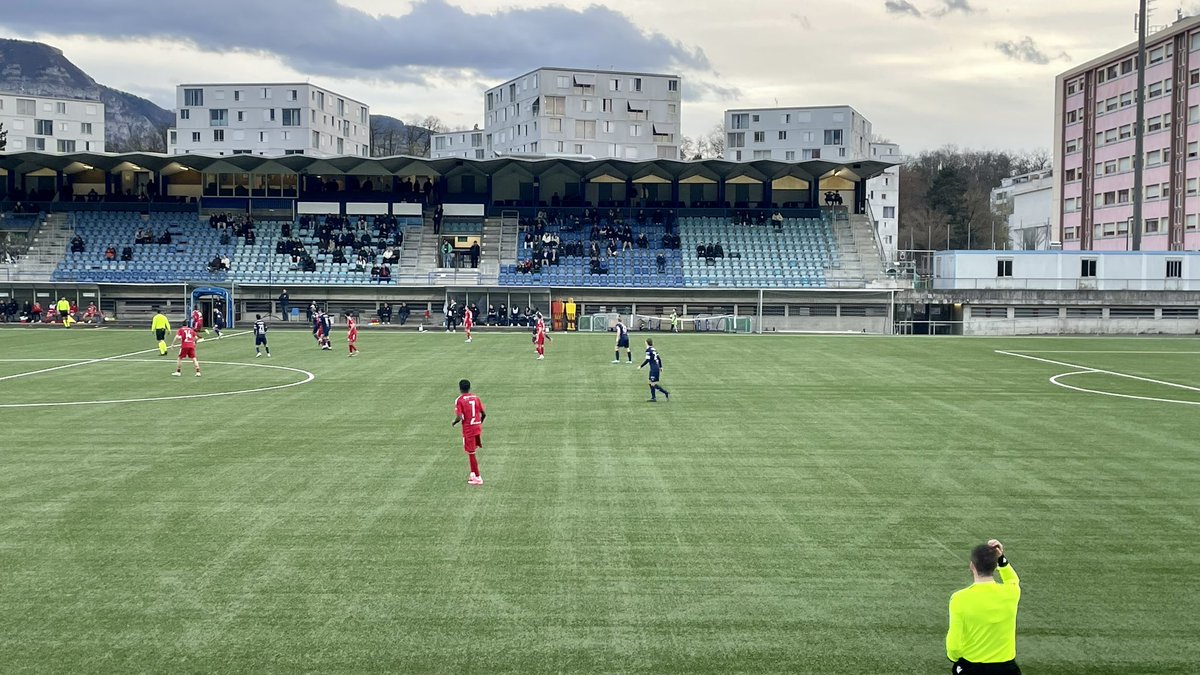 GrenAvery's tweet photo. 𝗘𝗻𝗳𝗶𝗻 𝘂𝗻 𝗺𝗮𝘁𝗰𝗵 𝗿𝗲́𝗳𝗲́𝗿𝗲𝗻𝗰𝗲 𝗽𝗼𝘂𝗿 @EtoileCarouge 𝗲𝗻 𝟮𝟬𝟮𝟯! 𝗩𝗶𝗰𝘁𝗼𝗶𝗿𝗲 𝗽𝗿𝗼𝗽𝗿𝗲 𝗲𝗻 𝗼𝗿𝗱𝗿𝗲 𝟰-𝟬 𝗳𝗮𝗰𝗲 𝗮𝘂 𝗙𝗖 𝗕𝘂𝗹𝗹𝗲! 𝗤𝘂𝗮𝘁𝗿𝗲 𝗴𝗼𝗮𝗹𝘀 𝗶𝗻𝘀𝗰𝗿𝗶𝘁𝘀 𝗲𝗻 𝗱𝗲𝘂𝘅𝗶𝗲̀𝗺𝗲 𝗺𝗶-𝘁𝗲𝗺𝗽𝘀.
𝗕𝗿𝗮𝘃𝗼 𝗹𝗲𝘀 𝗚𝗮𝗿𝘀! https://t.co/JZ47fzVC6t