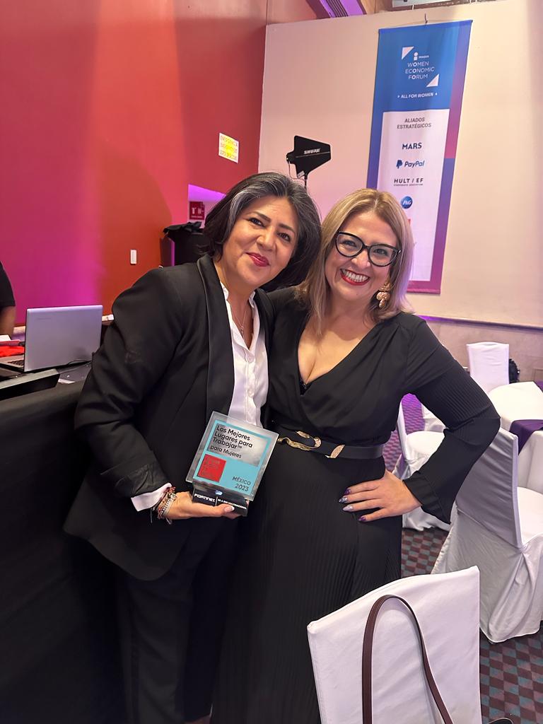 omolinaf's tweet photo. Fortinet México ha sido reconocido como uno de los mejores lugares para trabajar para mujeres 🇲🇽

🏆 Promovemos una cultura que impulsa la diversidad, el respeto y la inclusión, en un ambiente de innovación y desarrollo profesional 💜

Únete al equipo: https://t.co/gwggiibGPA https://t.co/uIWa90zcIm