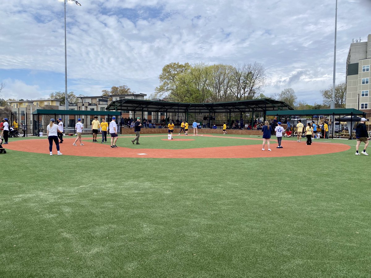 gwh3's tweet photo. Five yrs in the making, @DurhamBulls Miracle League Field premiers this morning. Rain paused, the sun broke thru…remarkable! PLAY BALL! @MLoftheTriangle https://t.co/nkEk0e9trb