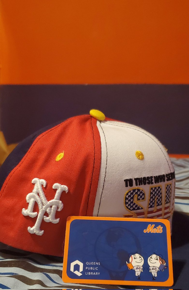 phunkykim's tweet photo. @AmazinMetsFdn @Mets @QPLNYC @MrMet In addition to a library card you jave a choice of hat, wrist band,  t-shirt or poster #AmazinDay #LGM https://t.co/ULv7FZILrB