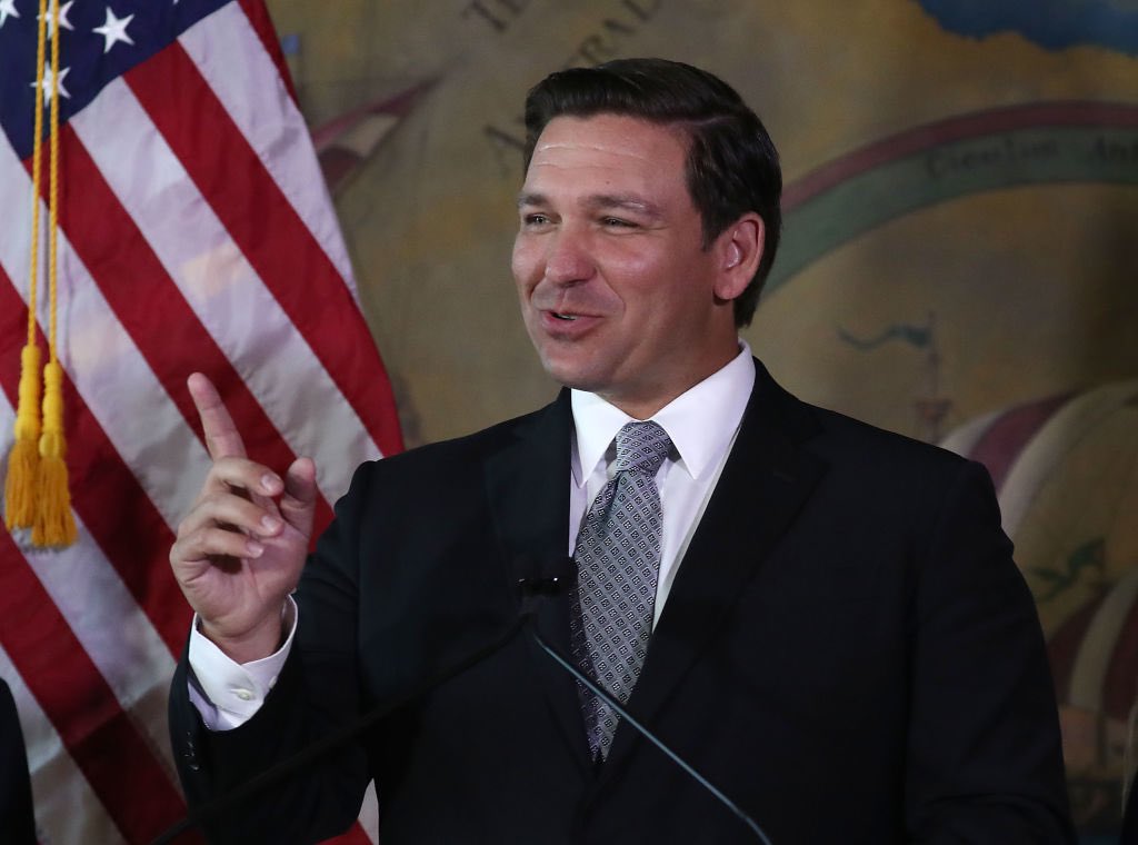 CATHIE WOOD‼️🇺🇸 There are rumours that Governor Ron DeSantis is going to work with the banking system in Florida and open them upto ‘crypto’.  🔥