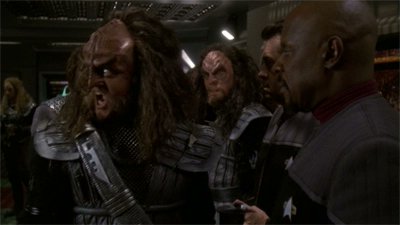 GaryGorn's tweet photo. Happy Birthday Robert O'Reilly๐ฅณ
Robert O'Reilly (born 25 March 1950) is an #actor best known for his portrayal of #Klingon Chancellor #Gowron on #StarTrekTheNextGeneration and #StarTrekDeepSpaceNine.
#HappyBirthday #RobertOReilly #StarTrek #TNG #DS9 #Trekkie https://t.co/jZN4sy5zLV