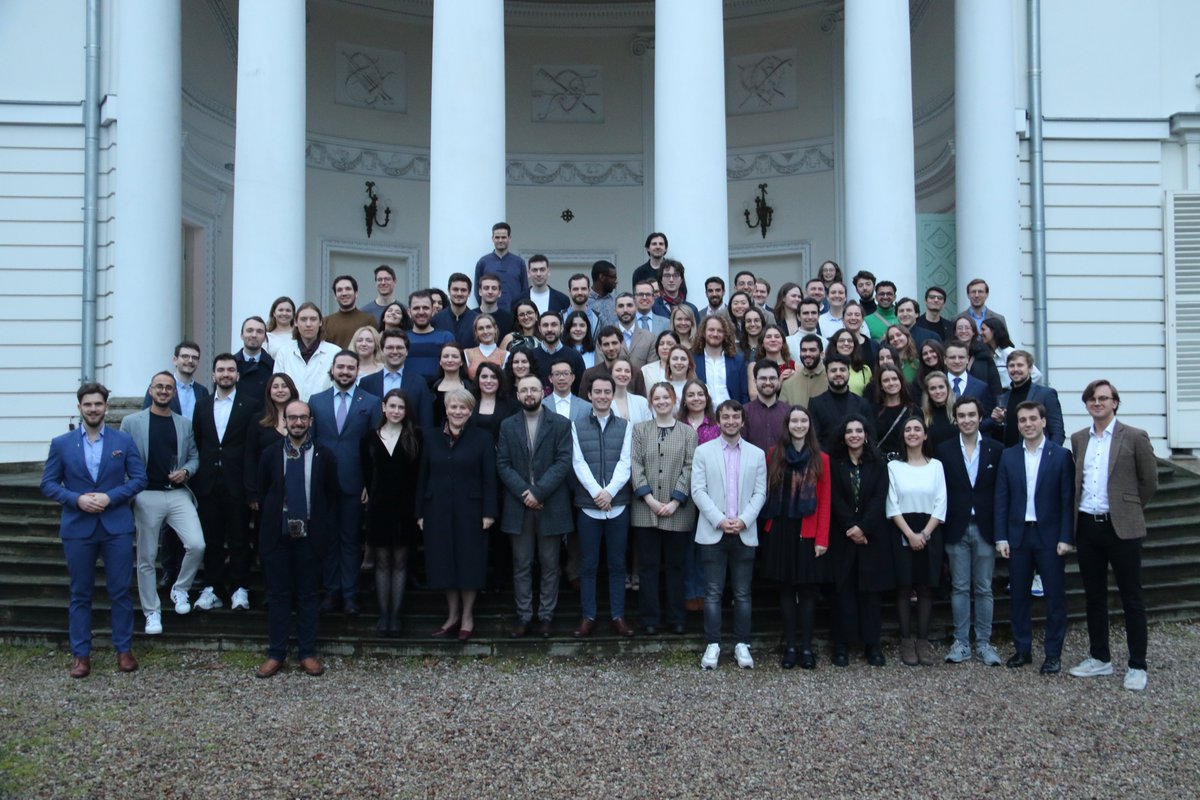 coenatolin's tweet photo. The Bruges exchange has continued with a cocktail reception at the Natolin Palace... 

... culminating with a family photo of students of the David Sassoli promotion united 🇪🇺 https://t.co/EMSovdIels