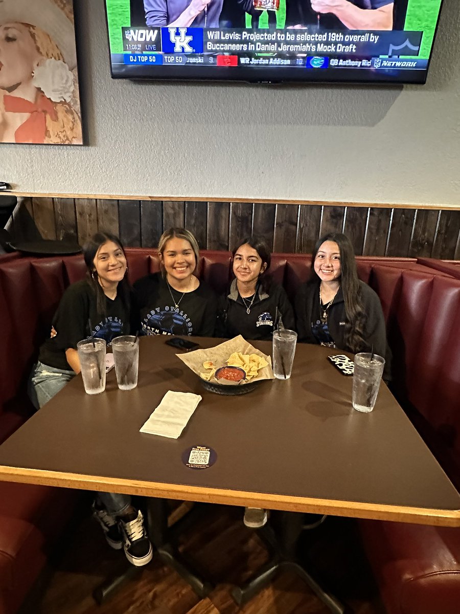 NMHS_girlssoc's tweet image. The Lady Stallions fell short last night to W.T. White. These girls fought hard ending regulation 1-1, double OT, and fell short in PK’s. With only one senior leaving us, you better believe we WILL be back next year! 
Such a fun and exciting group to coach. 
#stallionpride