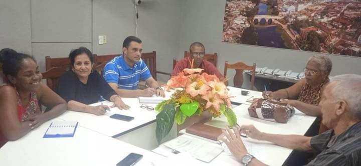 Concluye la puntualización en el Consejo Electoral Provincial.Todo listo en #SanctiSpíritusEnMarcha para el desarrollo de estás #EleccionesNacionales2023 <a href="/NeisaMuro/">Neisa Muro Ríos</a> #CenCuba <a href="/Alina_Balseiro/">Alina Balseiro</a> <a href="/Elecciones_Cuba/">Elecciones en Cuba</a>