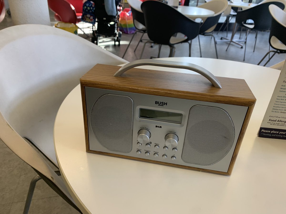 TTownIlford's tweet photo. Some of the things we mended today #repaircafe #repairweek 😃 as well as loads of fun. Suma’s coat had another zip added inside. A much easier way to deal with zips. Great to have a. asylum seeker from @Care4Calais who mended a cd player. @RedbridgeLibs @TransitionTog https://t.co/OOibhv0qm3