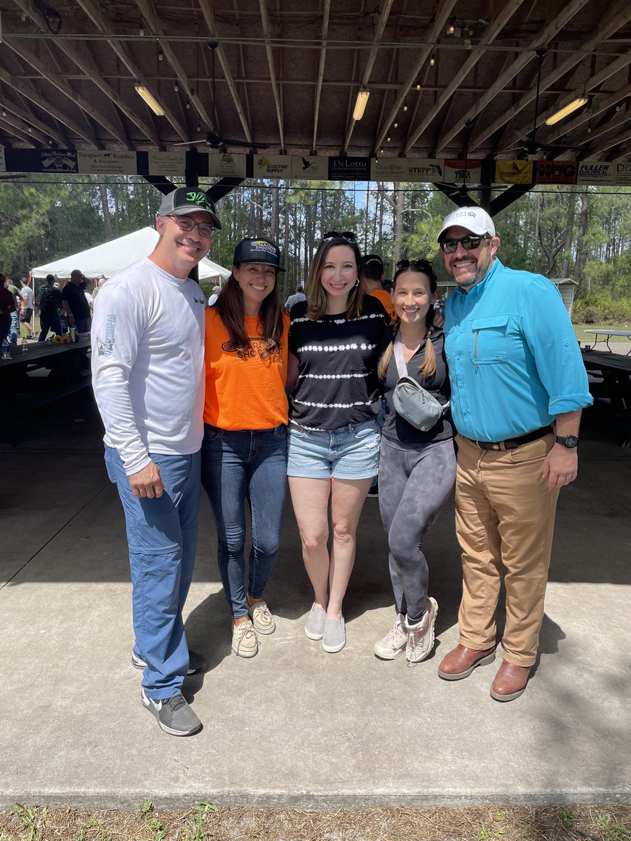 Sarcoma shoot out today to support sarcoma research at Moffitt Cancer Center! Love our amazing sarcoma team and the inspiring patients we serve everyday 🎗️  <a href="/MoffittNews/">Moffitt Cancer Center</a> #sarcomashootout <a href="/JohnEMullinaxMD/">John E. Mullinax, MD, FACS</a>